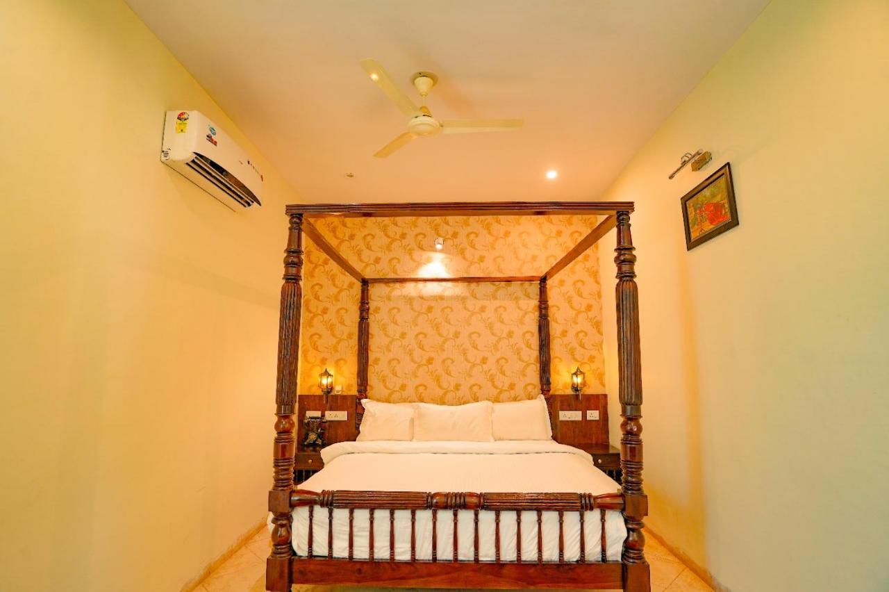 Royal Ocean Resort Jaipur Eksteriør billede