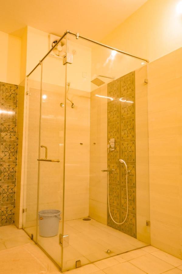 Royal Ocean Resort Jaipur Eksteriør billede