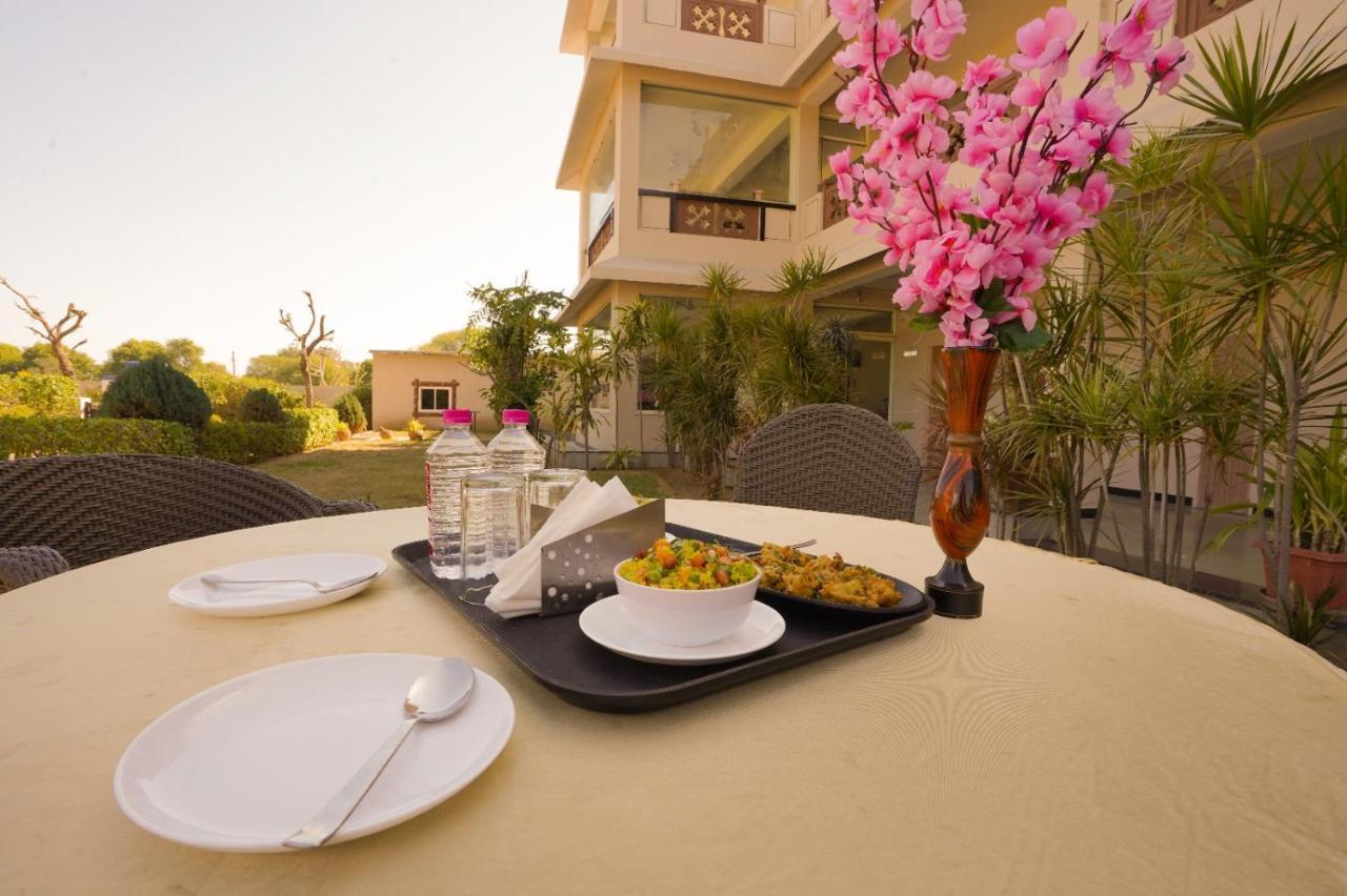 Royal Ocean Resort Jaipur Eksteriør billede